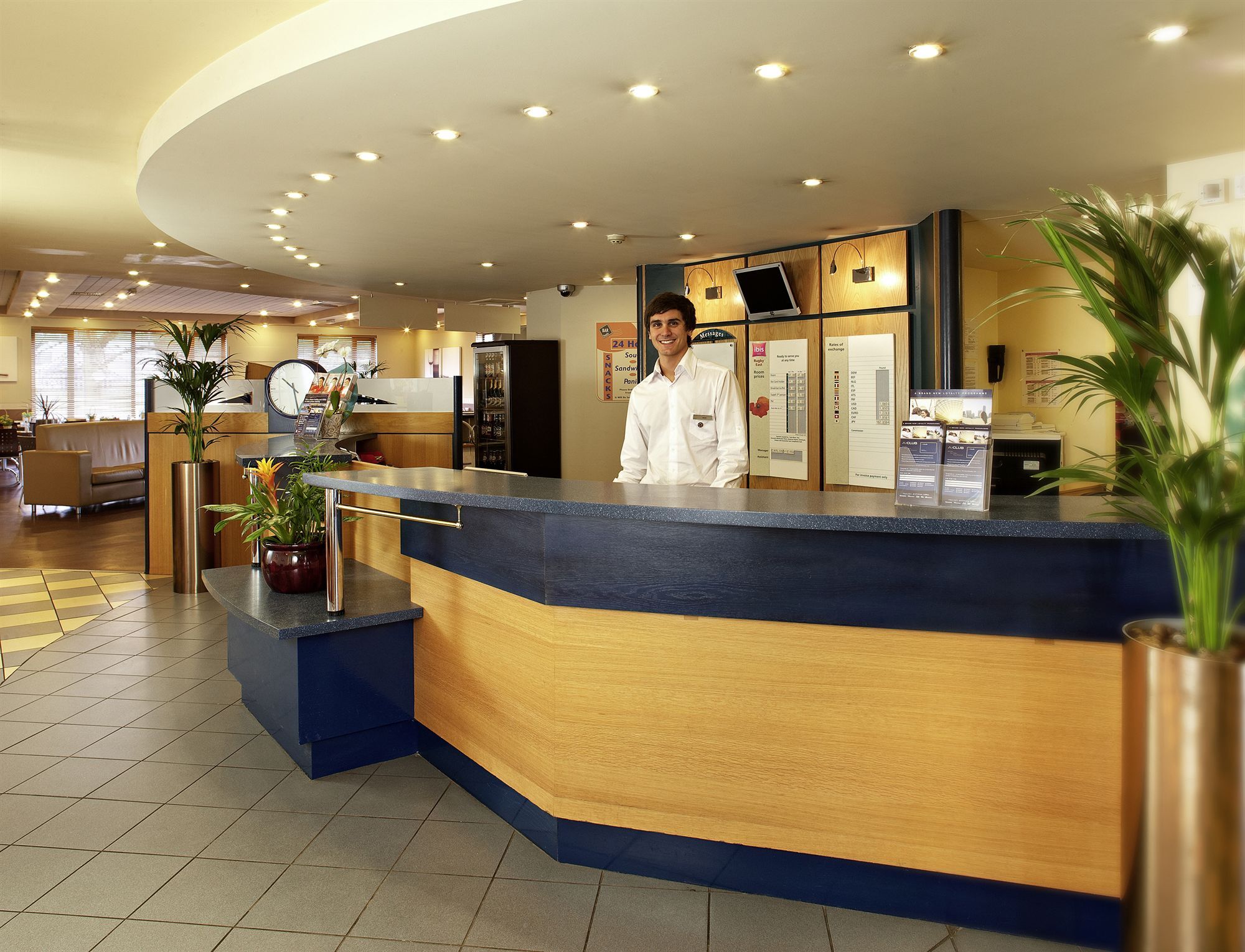 Hotel Ibis Rugby East Crick  Esterno foto